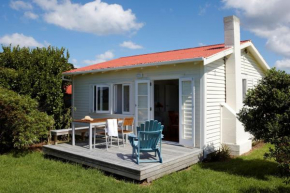 Tara at Tahi - cosy cottage surrounded by nature